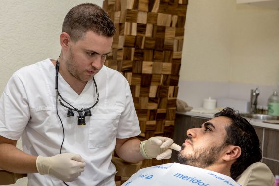 תיקון שברים - וינטרמן - שתלים, רפואה וטכנאות שיניים בחיפה